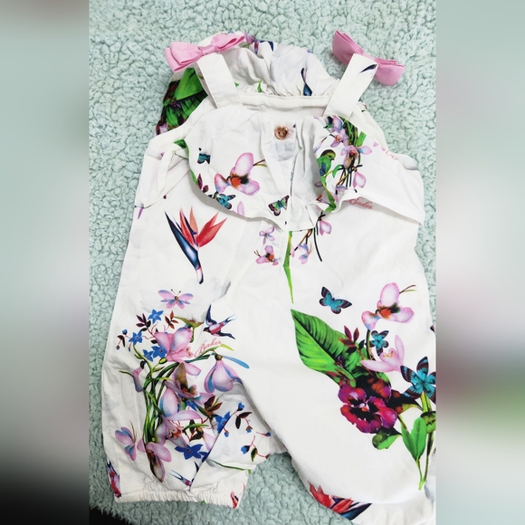 TED BAKER BABY ROMPER SET - Picture 5 of 5